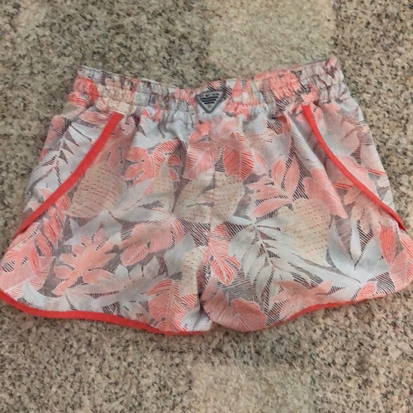 Columbia Shorts - Picture 3 of 4